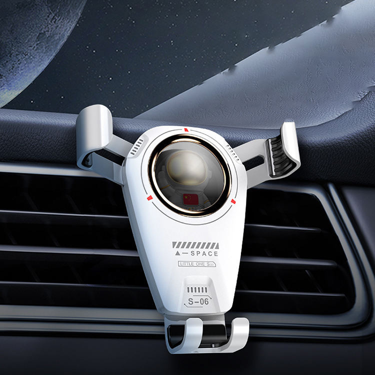 Universal Car Phone Holder Multifunctional 360 Degree Astronaut Theme Car Holder